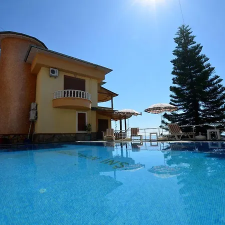 Villa Lüks Bektaş Vılla 3 *