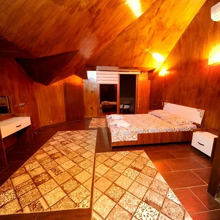 Lüks Bektaş Vılla 3 Villa Alanya