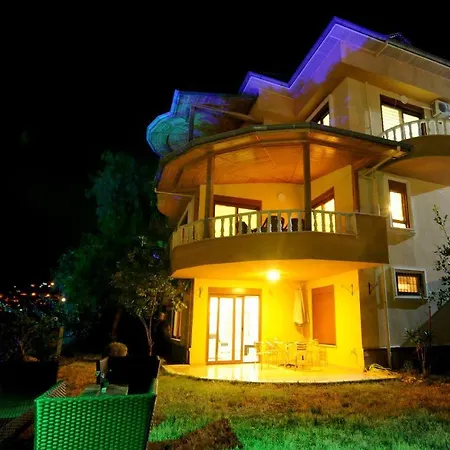 Villa Lüks Bektaş Vılla 3 *